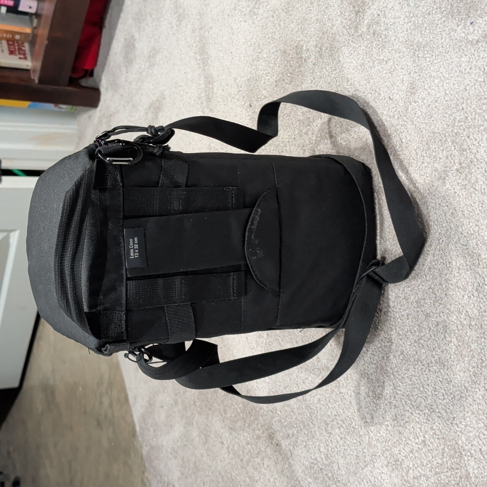 Lowepro Large Lens Bag - Picture 2 of 6